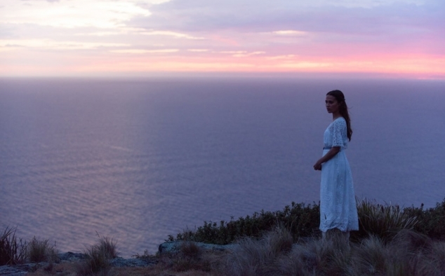 Immagine 7 - La luce sugli Oceani, foto e immagini del film