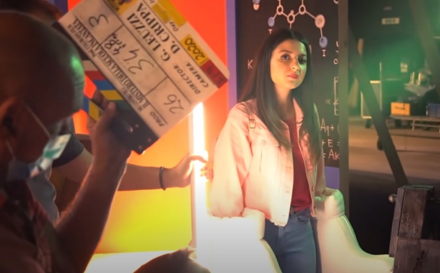 Immagine 2 - Me contro Te il Film 2 - Il mistero della scuola incantata, foto backstage del film con Luì e Sofì