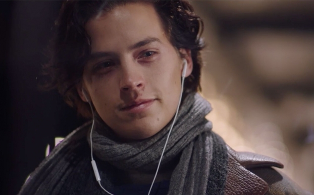 Immagine 3 - A un metro da te, foto tratte dal film sentimentale con Cole Sprouse e Haley Lu Richardson