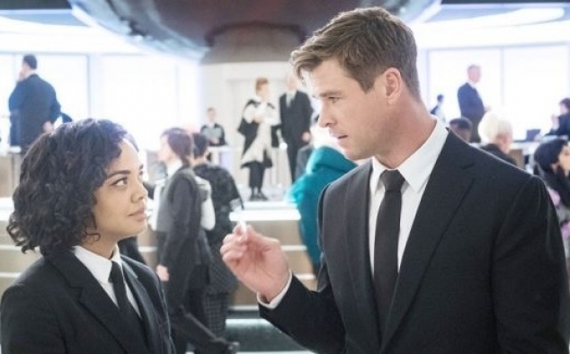 Immagine 10 - Men in Black: International, foto tratte dal film con Chris Hemsworth e Tessa Thompson