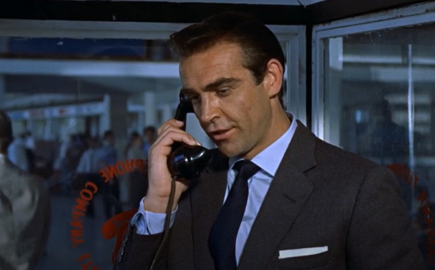 Immagine 21 - Agente 007- Licenza di uccidere (1962), immagini del film di Terence Young con Sean Connery, Ursula Andress, Joseph Wiseman, Jac