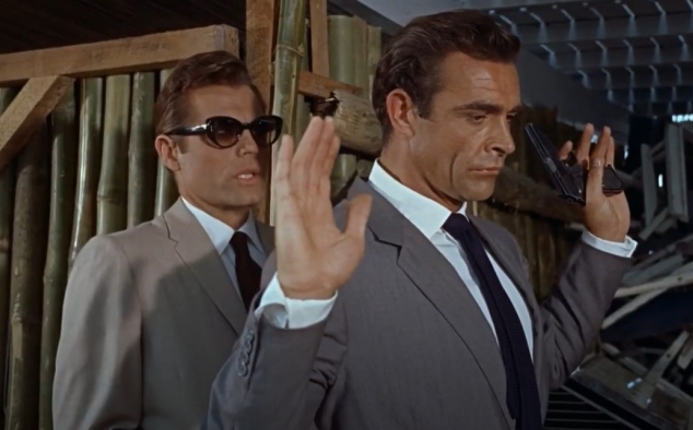 Immagine 24 - Agente 007- Licenza di uccidere (1962), immagini del film di Terence Young con Sean Connery, Ursula Andress, Joseph Wiseman, Jac