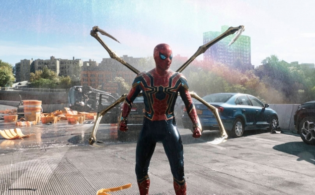 Immagine 3 - Spider-Man: No Way Home, immagini del film Marvel con Tom Holland, Zendaya, Benedict Cumberbatch, Marisa Tomei