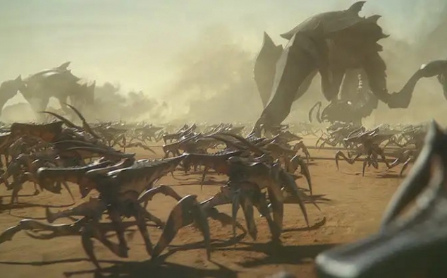 Immagine 26 - Starship Troopers - Fanteria dello Spazio (1997), foto e immagini del film fantascienza di Paul Verhoeven con Casper Van Dien