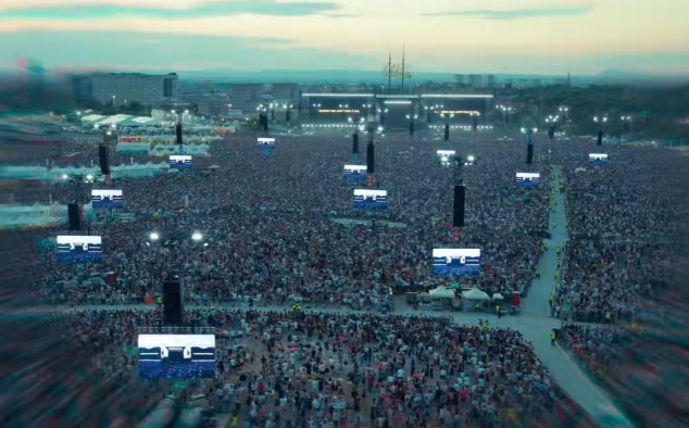 Immagine 5 - Ultimo - Tutto. Live a Tor Vergata, immagini del film evento del concerto di Roma