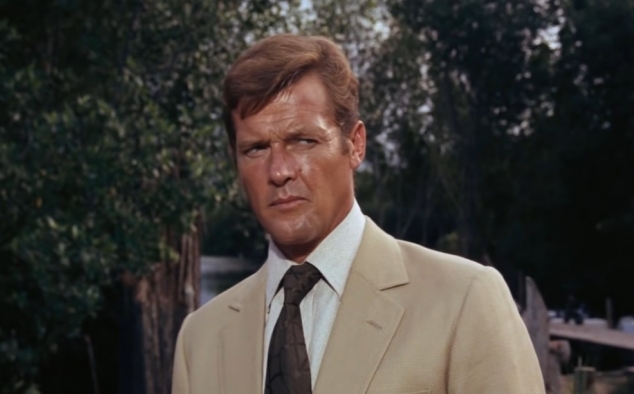 Immagine 15 - Agente 007 - Vivi e lascia morire (1973), immagini del film di Guy Hamilton con Roger Moore, Yaphet Kotto, Jane Seymour