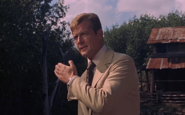 Immagine 20 - Agente 007 - Vivi e lascia morire (1973), immagini del film di Guy Hamilton con Roger Moore, Yaphet Kotto, Jane Seymour