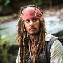 Jack Sparrow irrompe a sorpresa a Disneyland